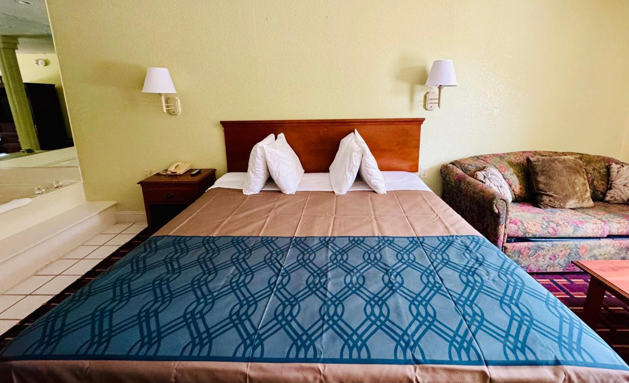 Ozark Inn And Suites شاطئ أوسيدج المظهر الخارجي الصورة